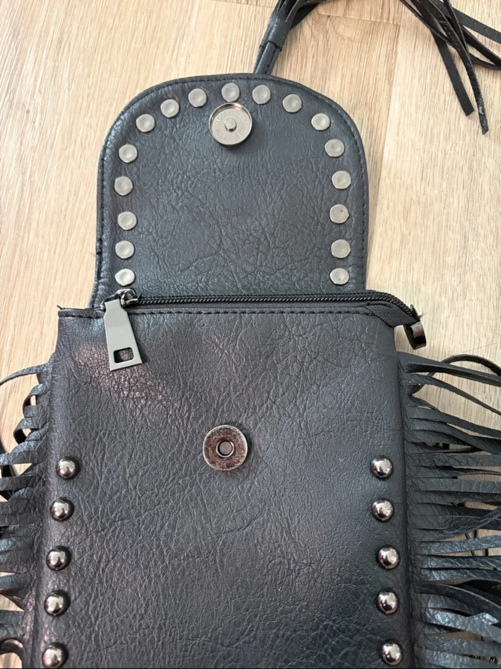 💀 Rockstar Rebel Black Fringe Skull Crossbody Bag Excellent Condition! Festival